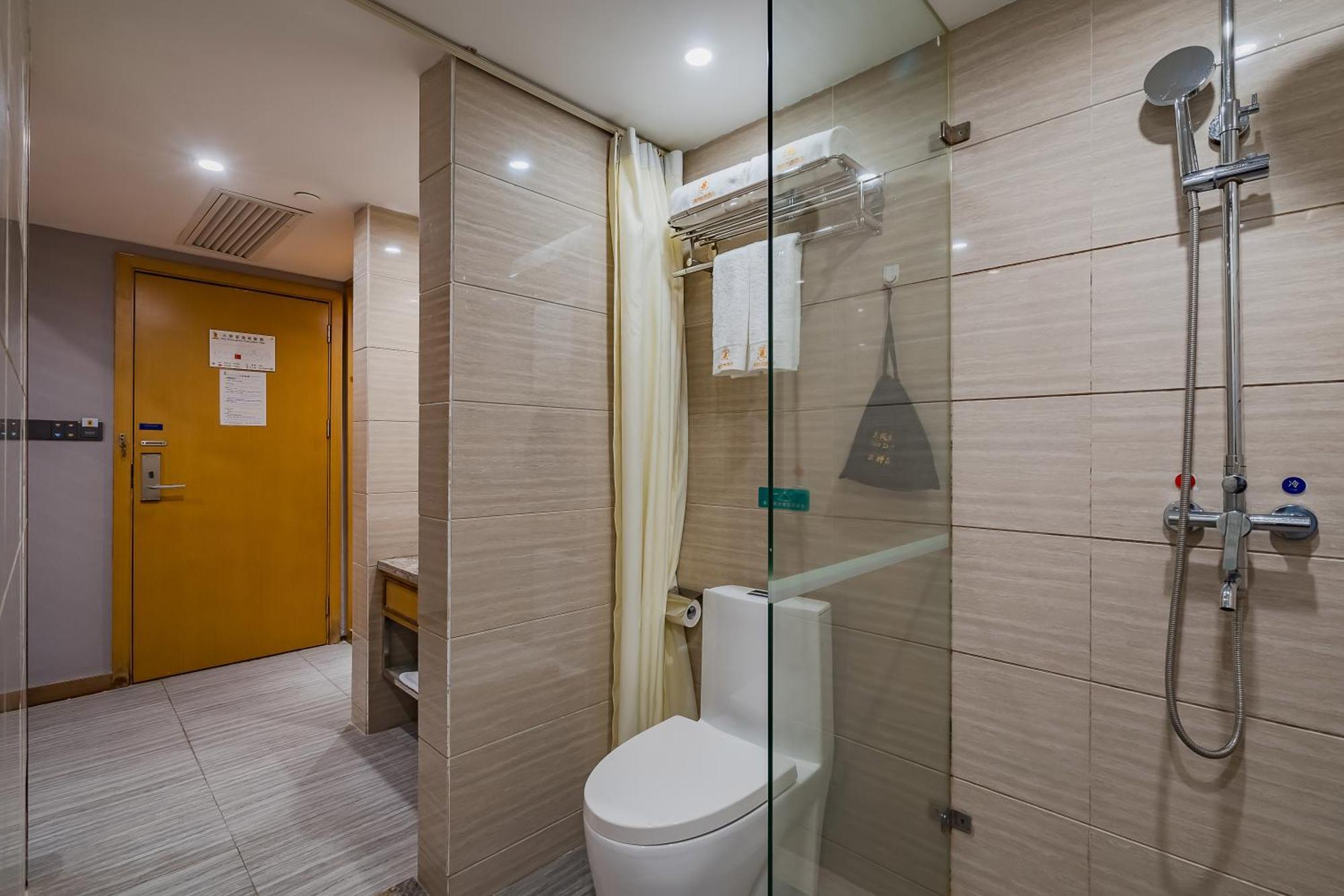 Super 8 Hotel Select Guangzhou Railway Station Xicun Subway Station Ngoại thất bức ảnh